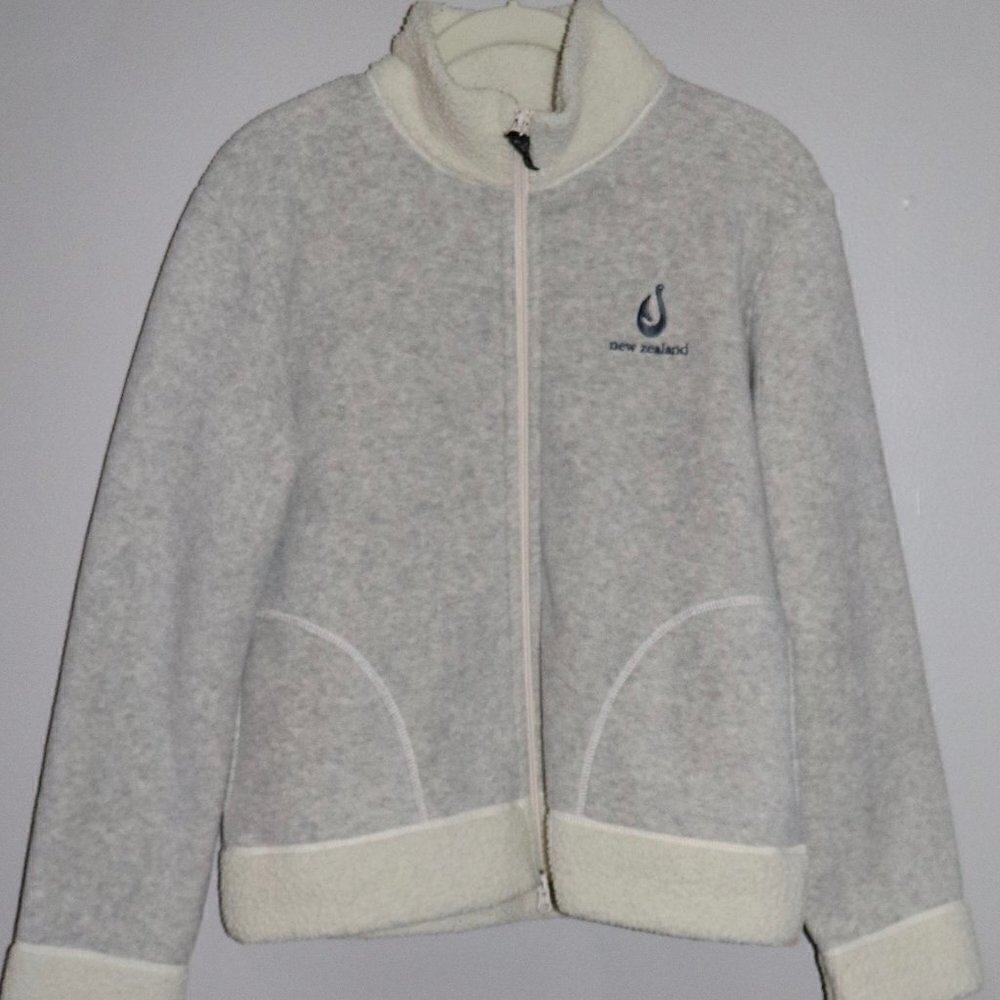 The Clean Green Shirt Co. Polar Fleece Size L